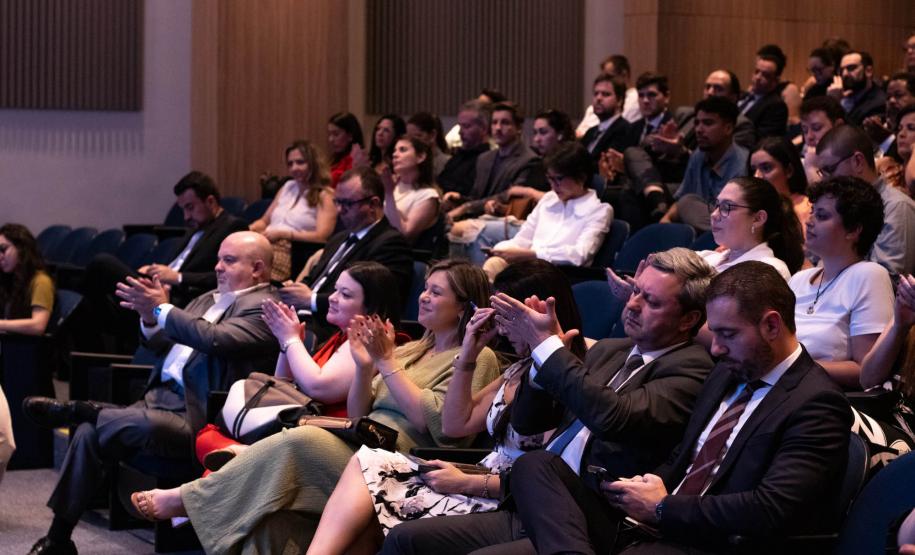 Estado lança revista Inovação, Inteligência Artificial e Gestão Pública